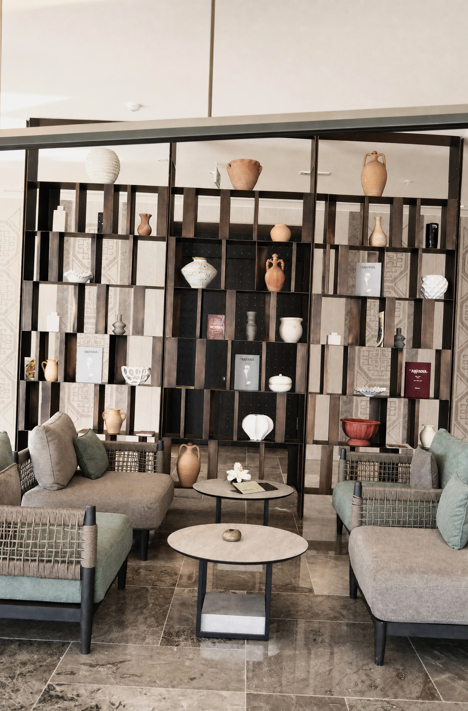 Lobby Bar — view 3